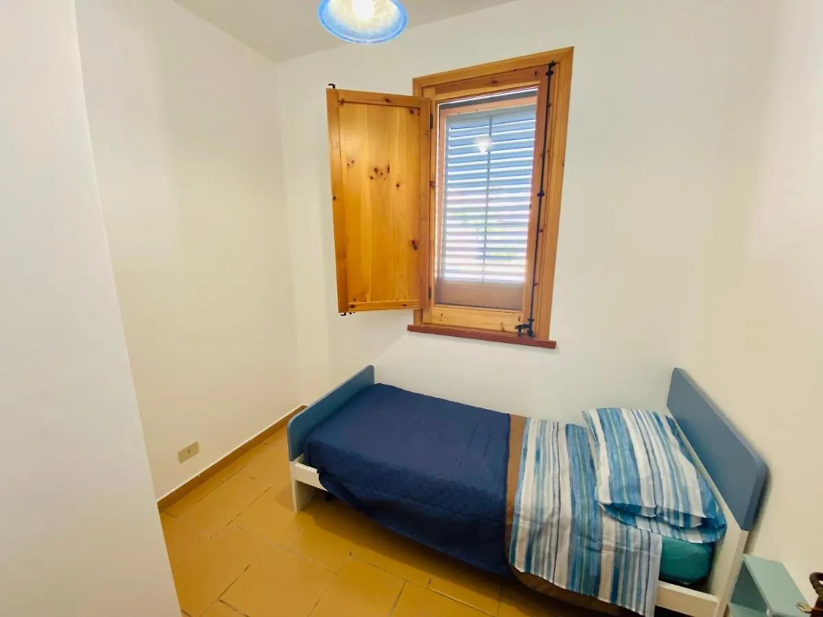 Villa Stella Maris Limoni By Sicilvill à Campofelice Di Roccella Hébergement de vacances
