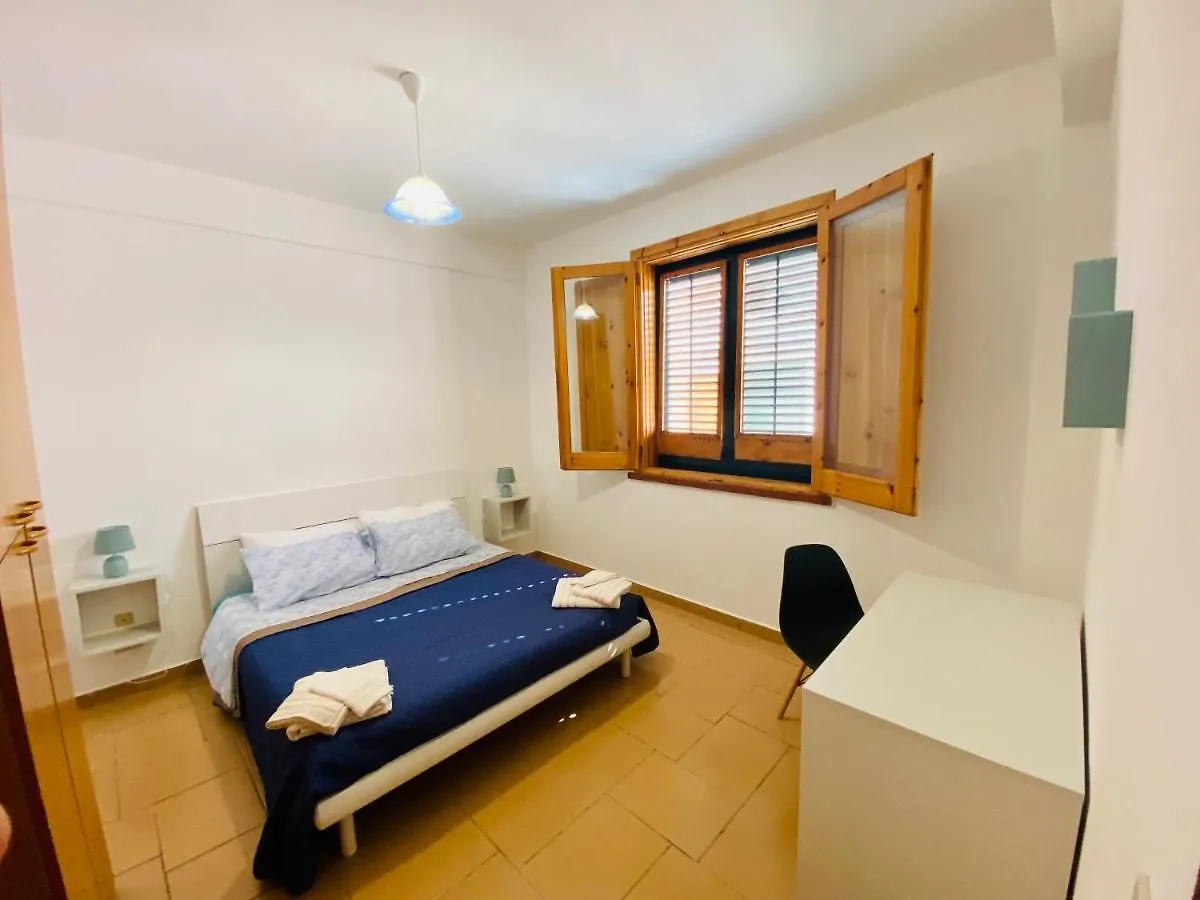 Hébergement de vacances Villa Stella Maris Limoni By Sicilvill à Campofelice Di Roccella